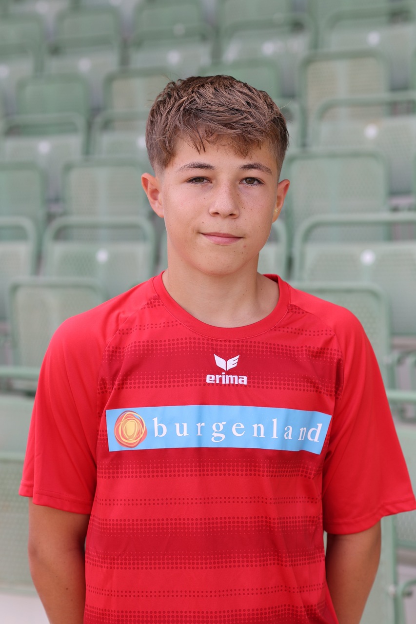 BASTIAN HAIDEN